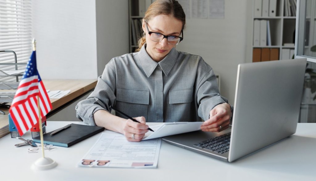 Chuẩn bị hồ sơ visa EB-5 cần chú ý gì?