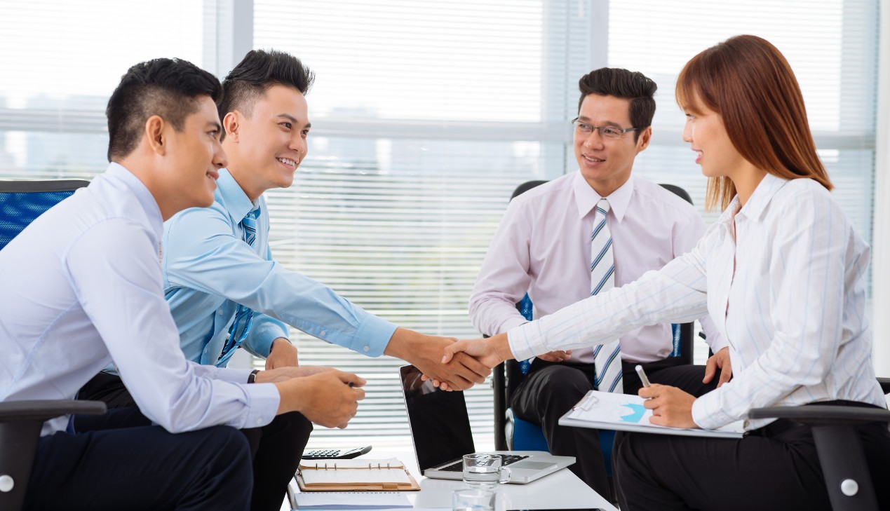 Kết nối với Cộng đồng nhà đầu tư EB-5