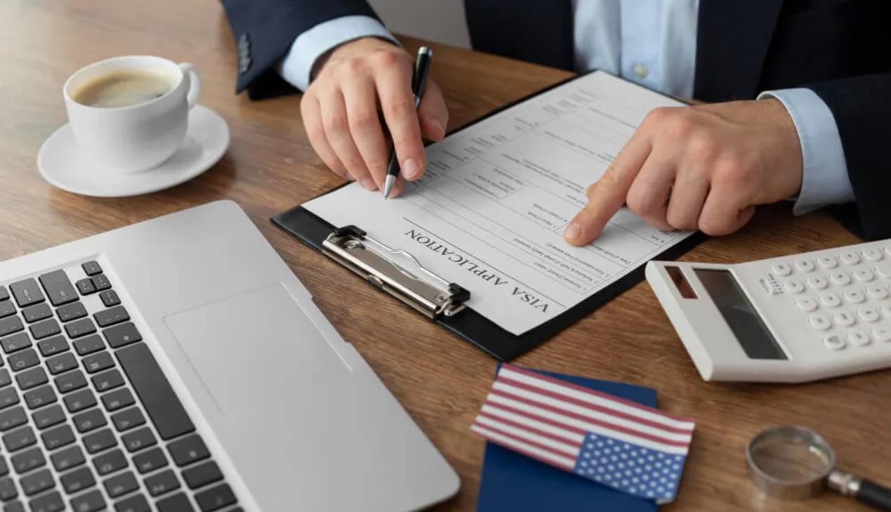 Yêu cầu về quốc tịch của visa E-2